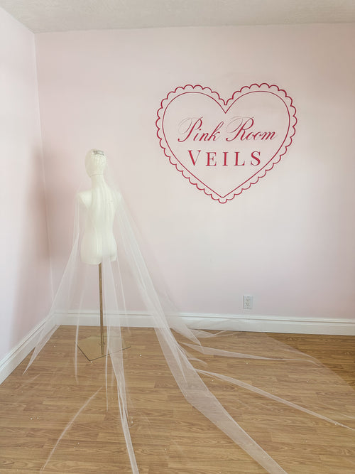 The Barely There Glitter Veil with Cascading Pearls